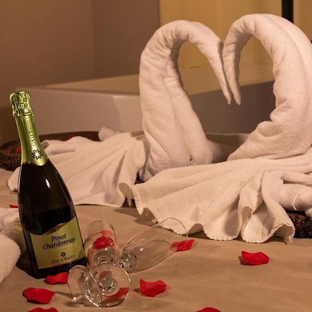 Duomo Luxury Suites Naples Luaran gambar