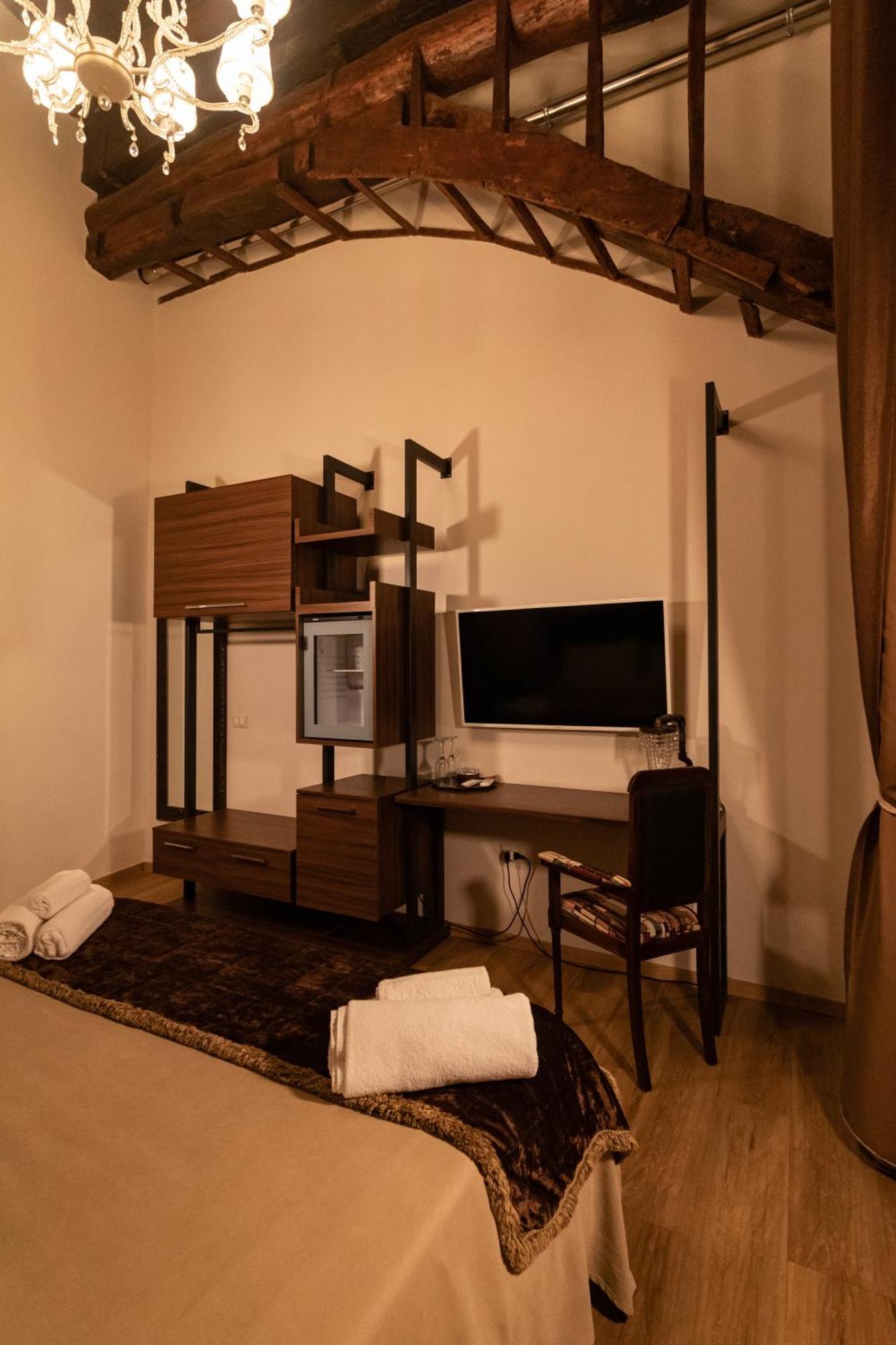 Duomo Luxury Suites Naples Luaran gambar